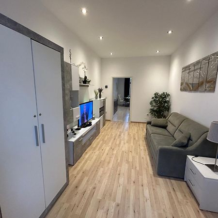 Schoene, Helle Wohnung In Stadtnaehe เวียนนา ภายนอก รูปภาพ