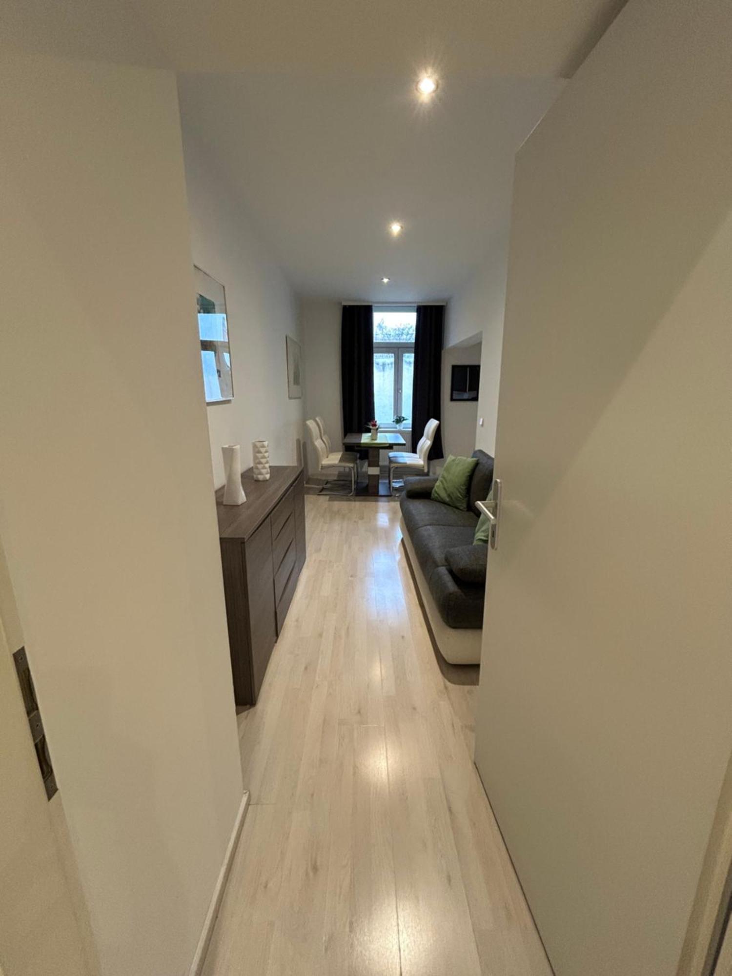 Schoene, Helle Wohnung In Stadtnaehe เวียนนา ภายนอก รูปภาพ