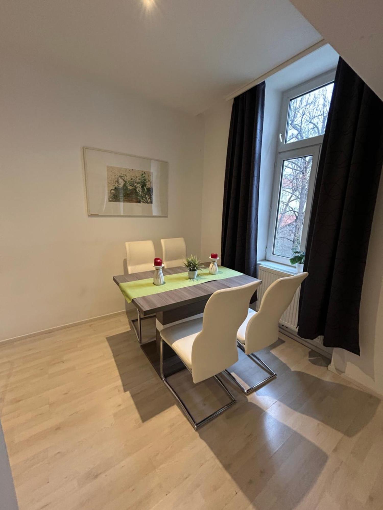 Schoene, Helle Wohnung In Stadtnaehe เวียนนา ภายนอก รูปภาพ