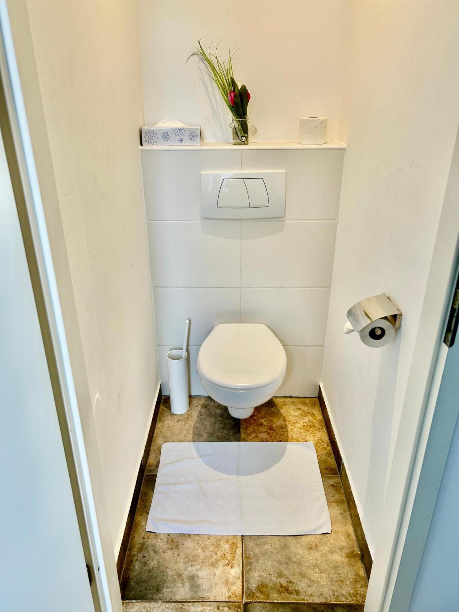 Schoene, Helle Wohnung In Stadtnaehe เวียนนา ภายนอก รูปภาพ